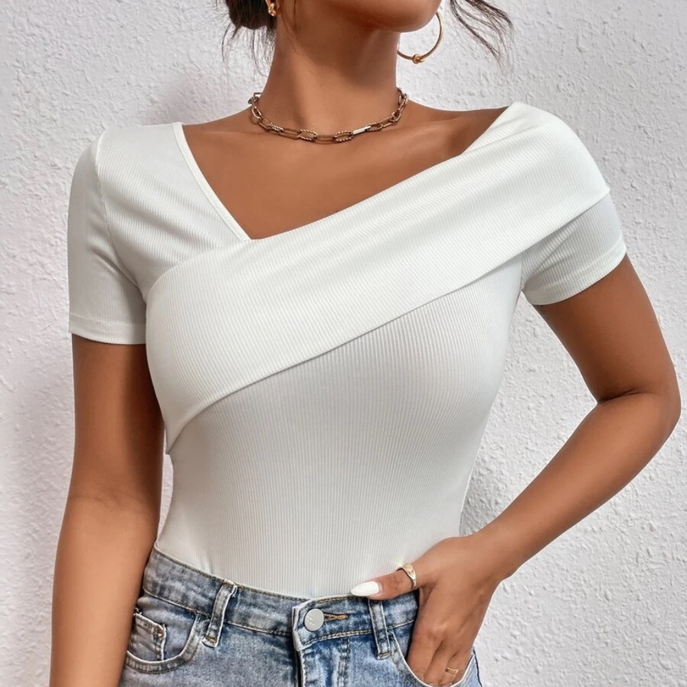 #10 White Ribbed Fitted Minimalist Bodysuit - Picture 1 of 8